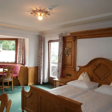 Kaltschmid - Familotel Tirol Ξενοδοχείο Ζέεφελντ