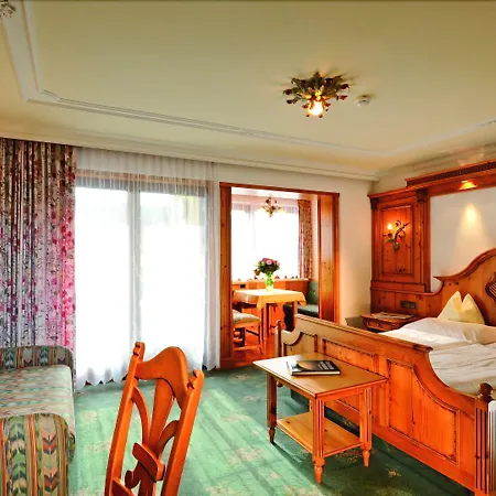 Ξενοδοχείο Kaltschmid - Familotel Tirol Ζέεφελντ