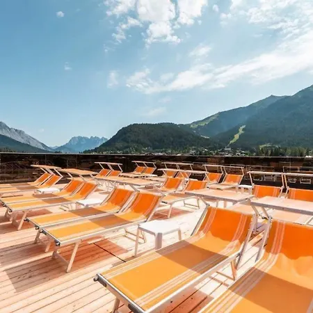 داس كالتشميد - فاميلوتيل تيرول