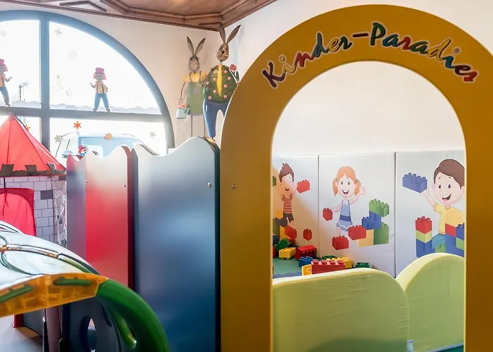 Kaltschmid - Familotel Tirol Hotel 4*